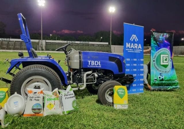 La minera MARA donó un tractor a la Liga Catamarqueña de Fútbol